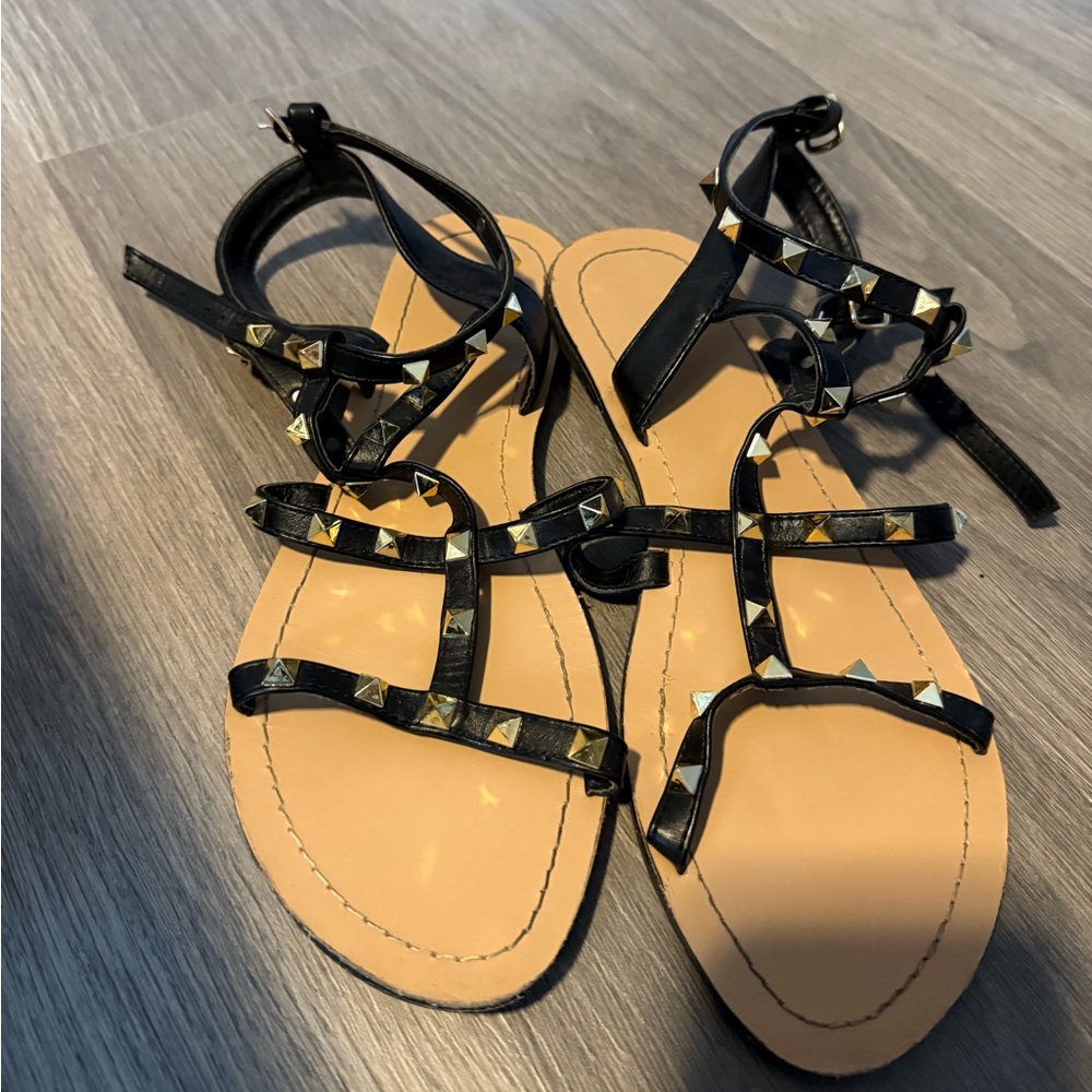 Black and Gold strappy Studded Sandals